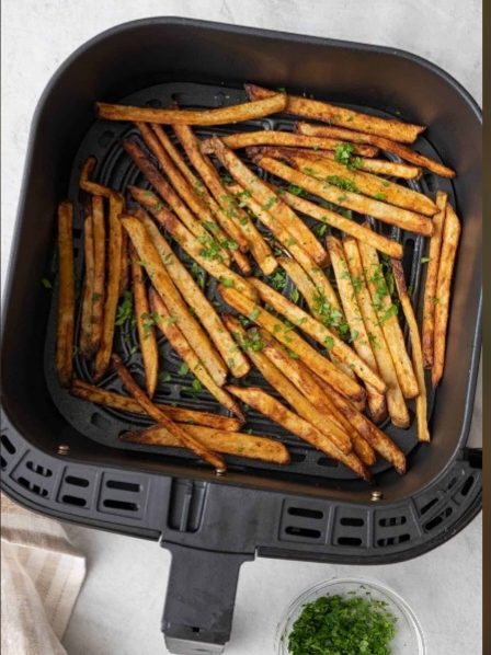 french fries in air fryer basket